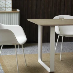 Best 70/70 Gefineerd Eiken Eettafel Eettafels