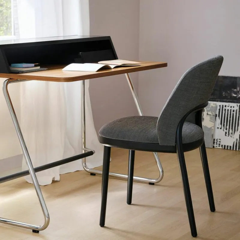 New 520 P Stoel Eetkamerstoelen