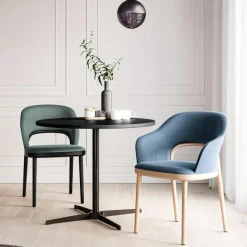 New 520 P Stoel Eetkamerstoelen