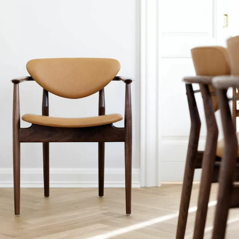 New 109 Stoel Eetkamerstoelen