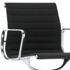 Outlet Aluminium Chair EA 104, draaibaar Eetkamerstoelen