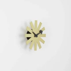 Outlet Asterisk Klok Messing Klokken
