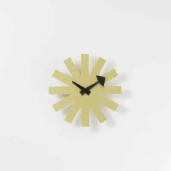 Outlet Asterisk Klok Messing Klokken