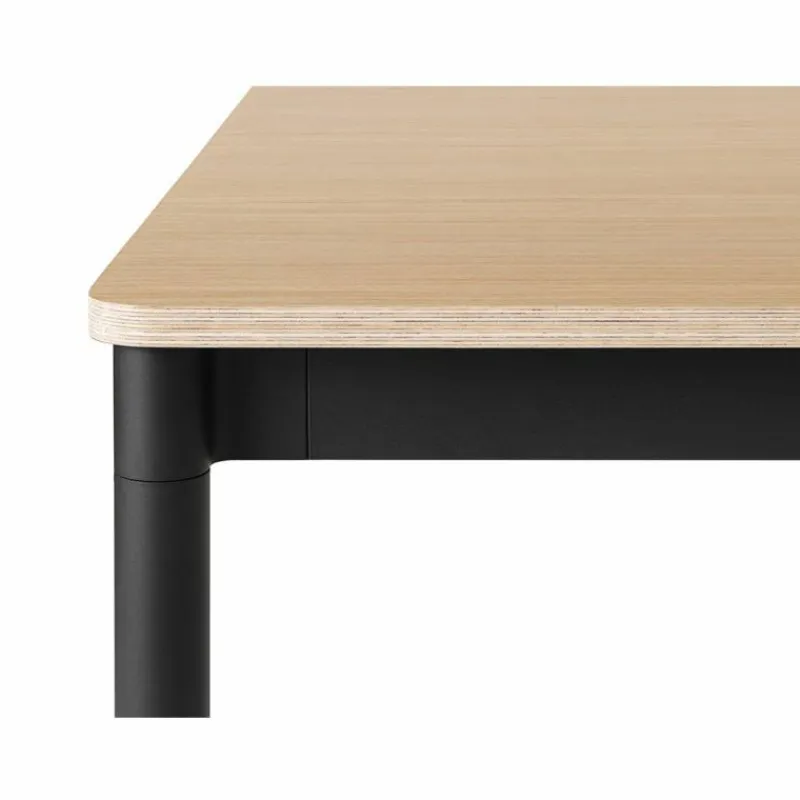 Hot Base Eettafel Eiken/Multiplex Eettafels