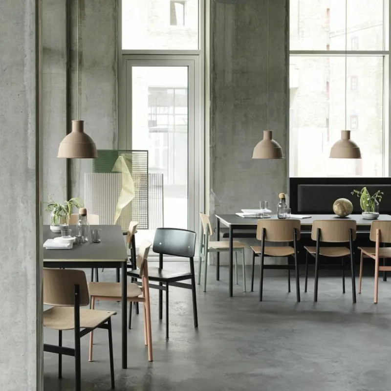 Clearance Base Linoleum/Multiplex Eettafel Eettafels