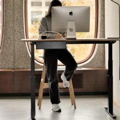 Outlet Bok Bureau Verstelbaar Bureaus
