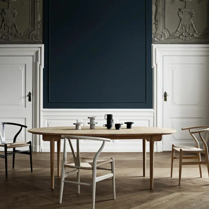 CH338 Eettafel Eettafels