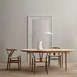 CH338 Eettafel Eettafels