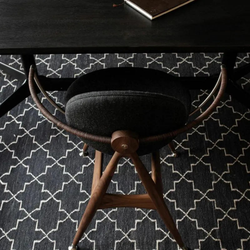 Circle Armstoel Eetkamerstoelen