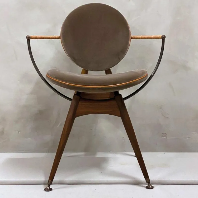 Circle Armstoel Eetkamerstoelen