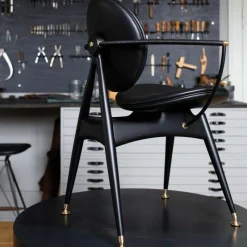 Circle Armstoel Eetkamerstoelen