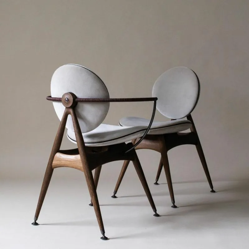Circle Armstoel Eetkamerstoelen