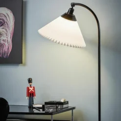 Outlet Classic Model 368 Vloerlamp Vloerlampen