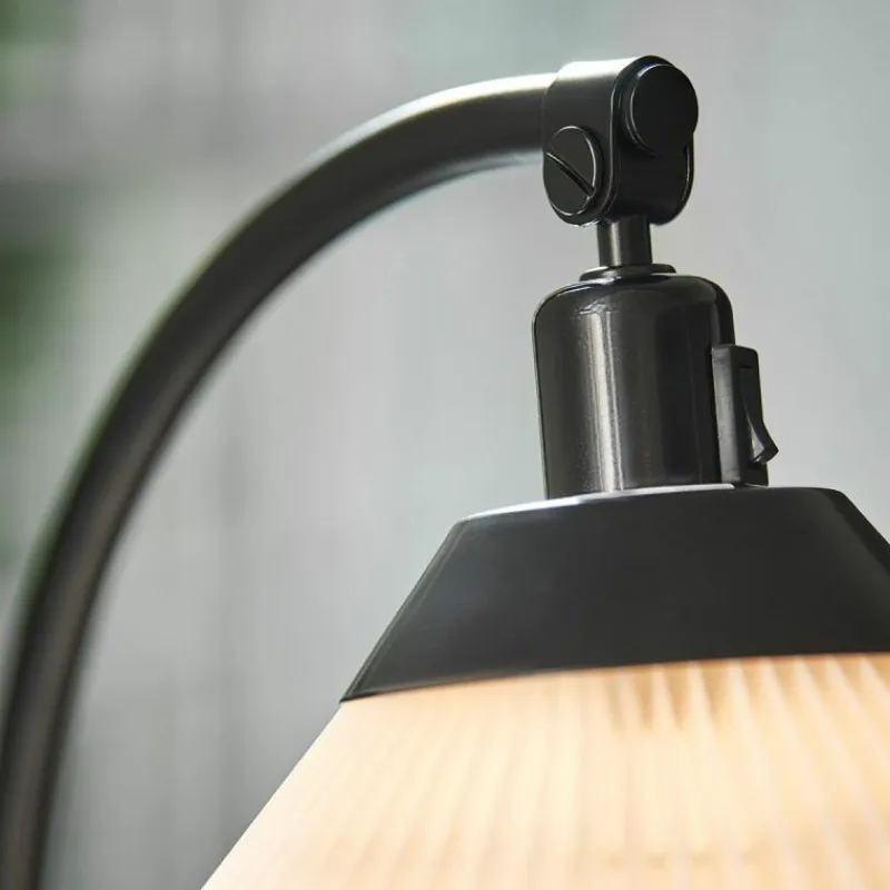Outlet Classic Model 368 Vloerlamp Vloerlampen