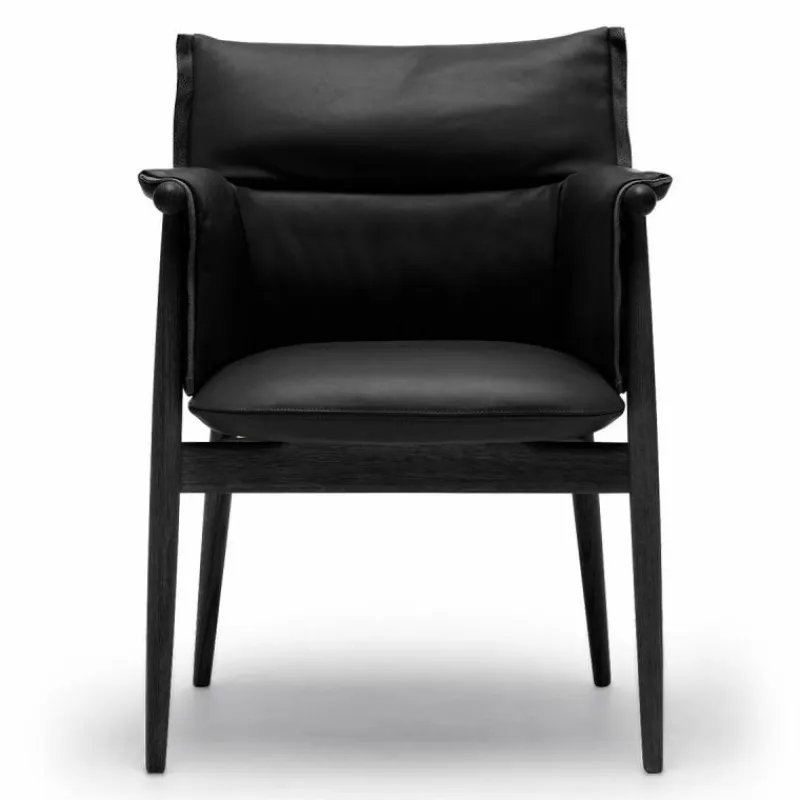 Clearance E005 Embrace Chair Eetkamerstoelen