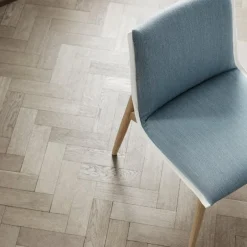 Sale E004 Embrace Stoel Eetkamerstoelen