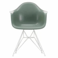 New Eames Fiberglass Chair DAR Wit Eetkamerstoelen