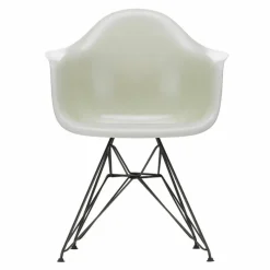 Eames Fiberglass Chair DAR Zwart Eetkamerstoelen