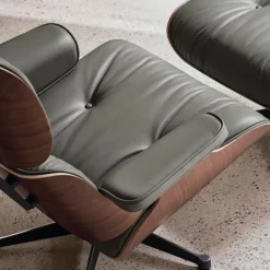 Outlet Eames Lounge Chair + Ottoman Leder Loungestoelen|Fauteuils