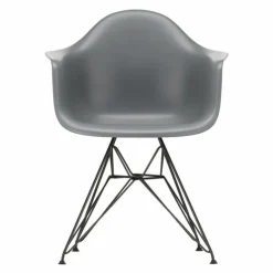 Outlet Eames Plastic Chair DAR Zwart Onderstel Tuinstoelen|Eetkamerstoelen