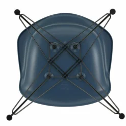Outlet Eames Plastic Chair DAR Zwart Onderstel Tuinstoelen|Eetkamerstoelen