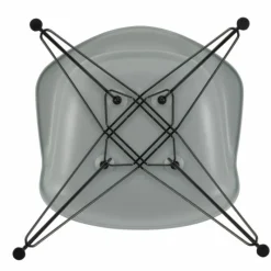 Outlet Eames Plastic Chair DAR Zwart Onderstel Tuinstoelen|Eetkamerstoelen