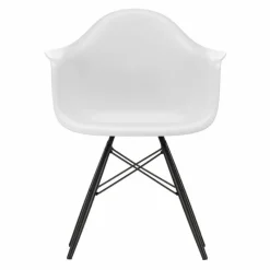 Clearance Eames Plastic Chair DAW Esdoorn Zwart Eetkamerstoelen