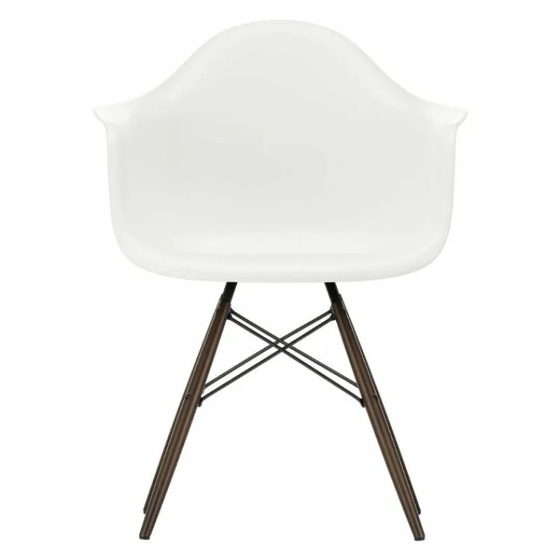 Eames Plastic Chair DAW Esdoorn Donker Eetkamerstoelen