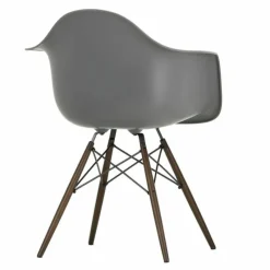 Eames Plastic Chair DAW Esdoorn Donker Eetkamerstoelen