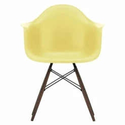 Eames Plastic Chair DAW Esdoorn Donker Eetkamerstoelen
