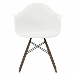 Eames Plastic Chair DAW Esdoorn Donker Eetkamerstoelen
