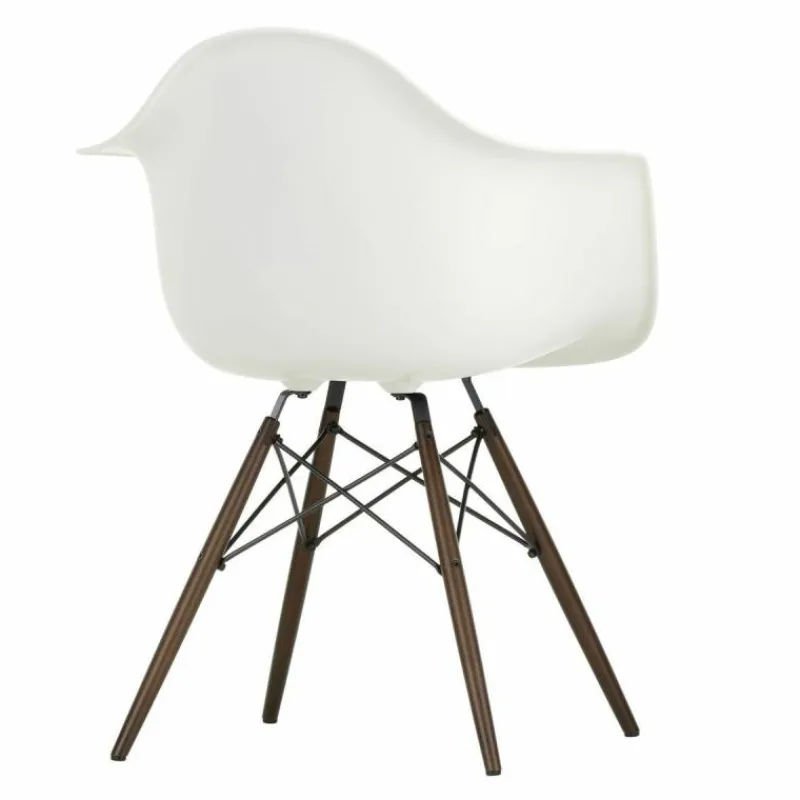 Eames Plastic Chair DAW Esdoorn Donker Eetkamerstoelen