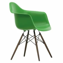 Eames Plastic Chair DAW Esdoorn Donker Eetkamerstoelen
