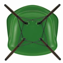 Eames Plastic Chair DAW Esdoorn Donker Eetkamerstoelen