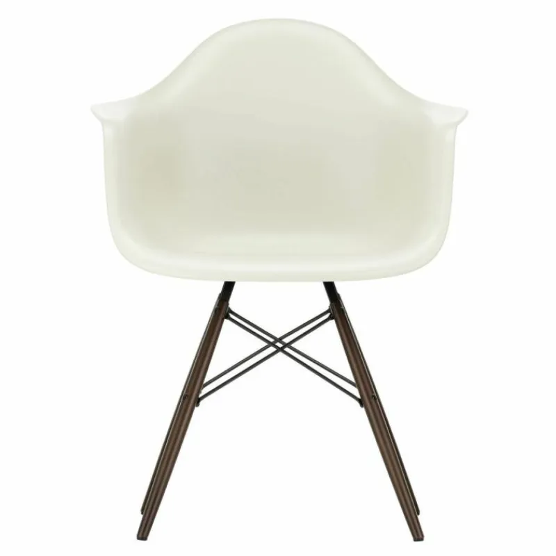 Eames Plastic Chair DAW Esdoorn Donker Eetkamerstoelen