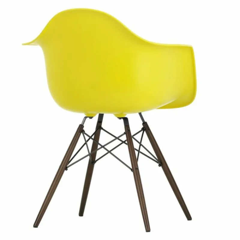 Eames Plastic Chair DAW Esdoorn Donker Eetkamerstoelen