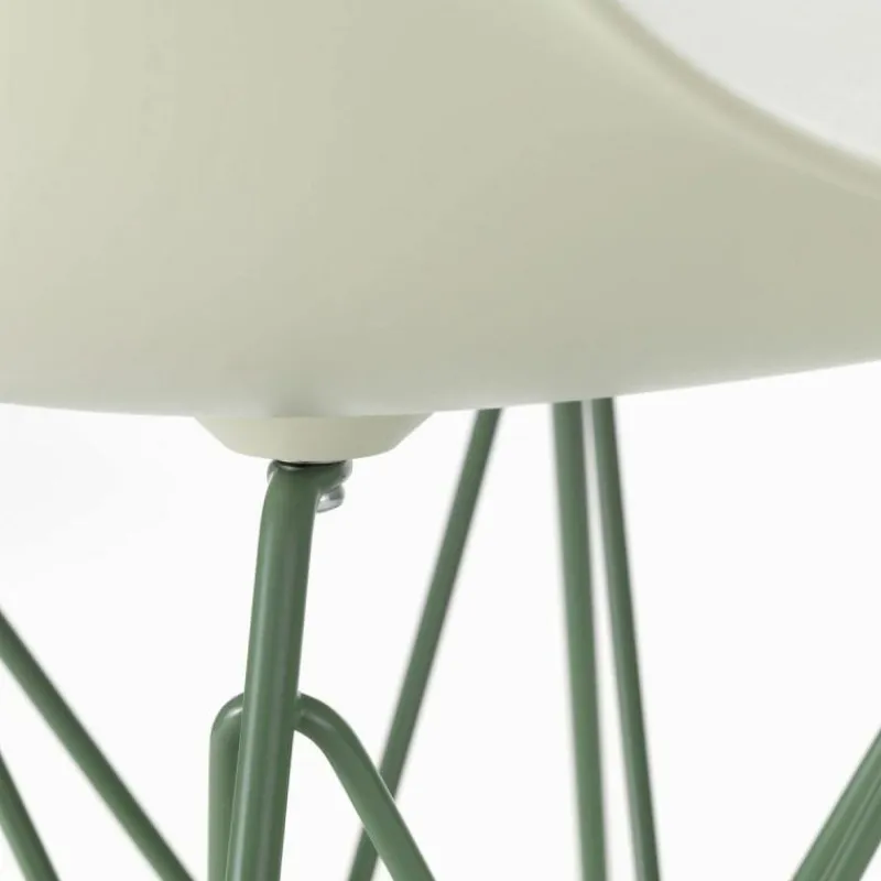 Outlet Eames Plastic Chair DSR Kleur Tuinstoelen|Eetkamerstoelen