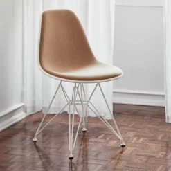 Hot Eames Plastic Chair DSR Wit Eetkamerstoelen