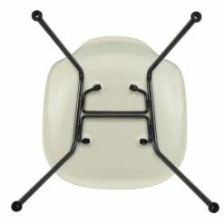 Hot Eames Plastic Chair DSX Zwart Onderstel Eetkamerstoelen