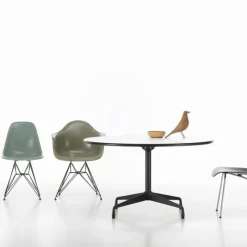 New Eames Segmented Eettafel Rond Eettafels