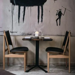 New Egyptian Chair Eetkamerstoelen