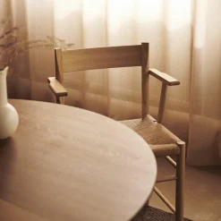 F Stoel Met Armleuning Eetkamerstoelen