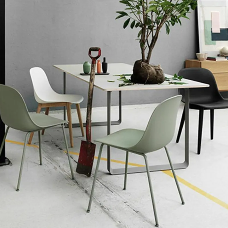 Fiber Side Chair Stoel - Houten Onderstel Eetkamerstoelen