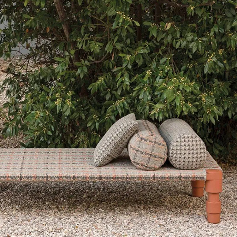 Clearance Garden Layers Single Indian Daybed Ligbedden