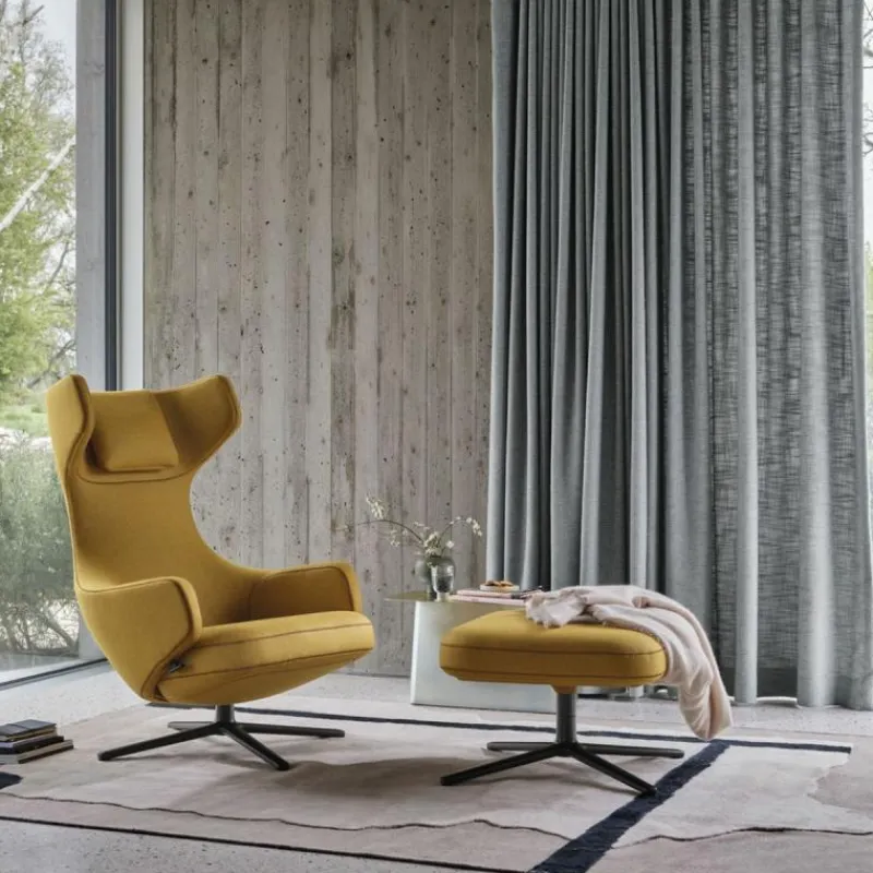 Clearance Grand Repos Loungestoel + Ottoman Loungestoelen