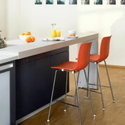 New HAL Stool Barkruk Barkrukken