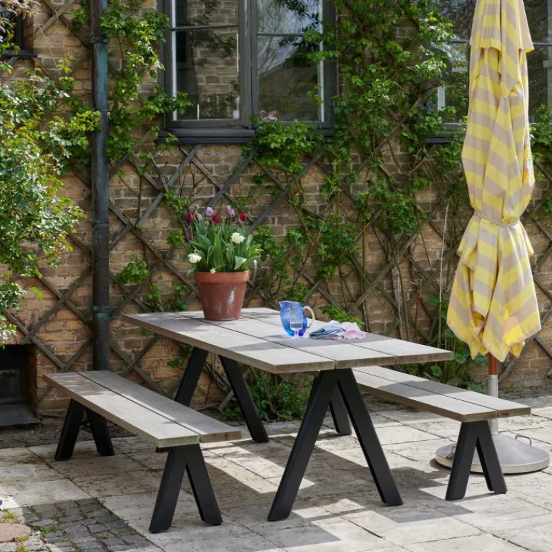 Clearance Overlap Eettafel Eettafels