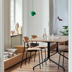 Pavilion AV24 Eettafel Eettafels