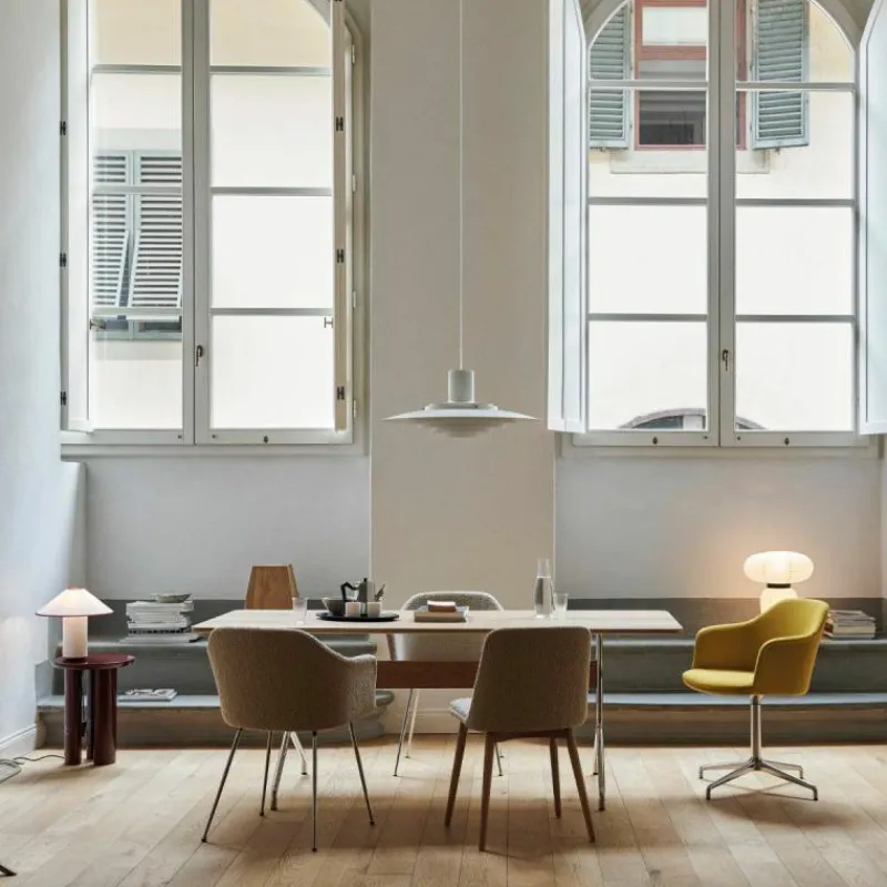 Sale Pavilion AV19 Eettafel Eettafels