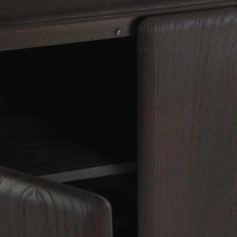 New PI Dressoir Dressoirs